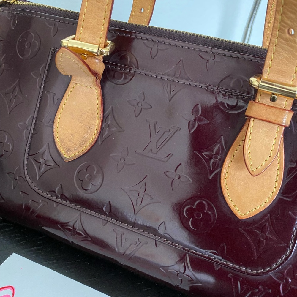 LV Louis Vuitton purple/wine Rosewood Vernis bag